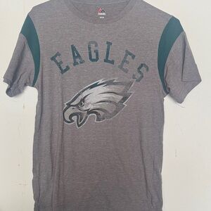 Philadelphia Eagles Gray Tee with Dark Green Eagles Graphic
